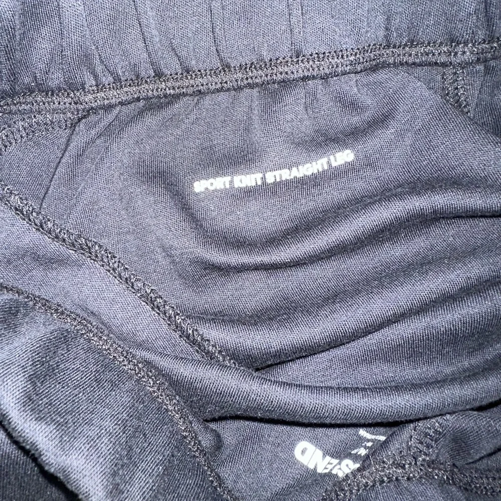 Lands' End Petite Sport Knit Black Straight Leg Pant - NWOT Sz. M-Petite - Picture 10 of 10